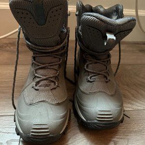 Columbia OmniHeat Waterproof Snow Boots Men's Size 8.5